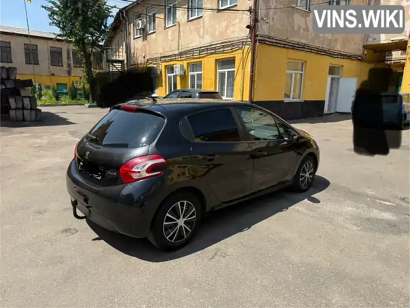 Peugeot 208 2013, фото з оголошення 2 з 11, VIN VF3CCHMZ0DT163187
