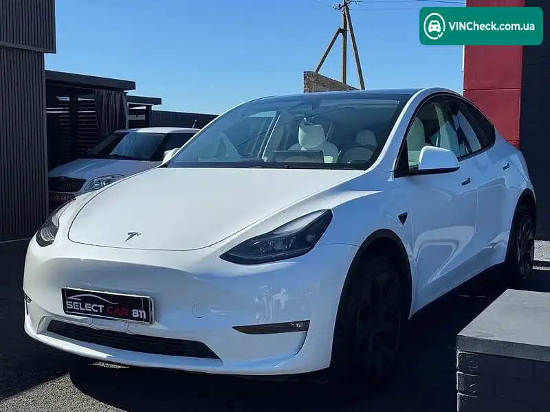 Tesla Model Y 2024, фото з оголошення 2 з 15, VIN 7SAYGDEE6RF127377