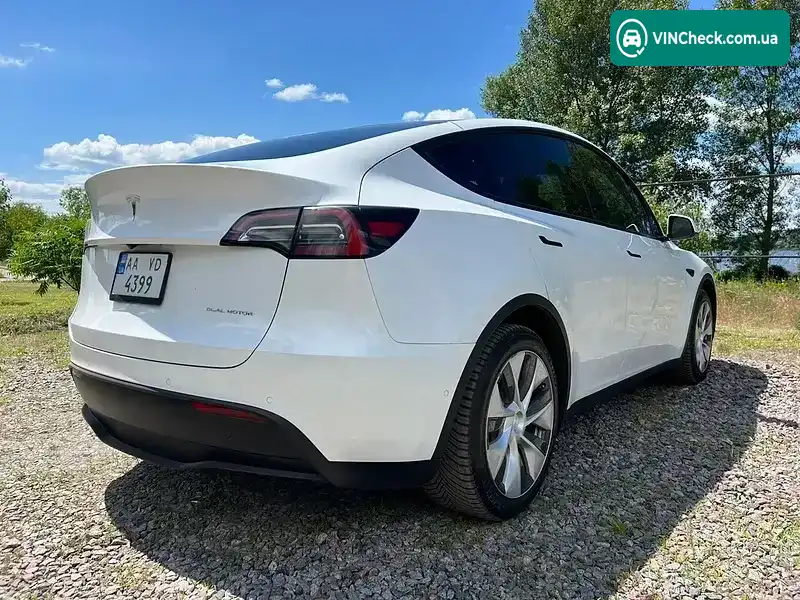 Tesla Model Y 2021, фото з оголошення 2 з 20, VIN 5YJYGAEE3MF172961