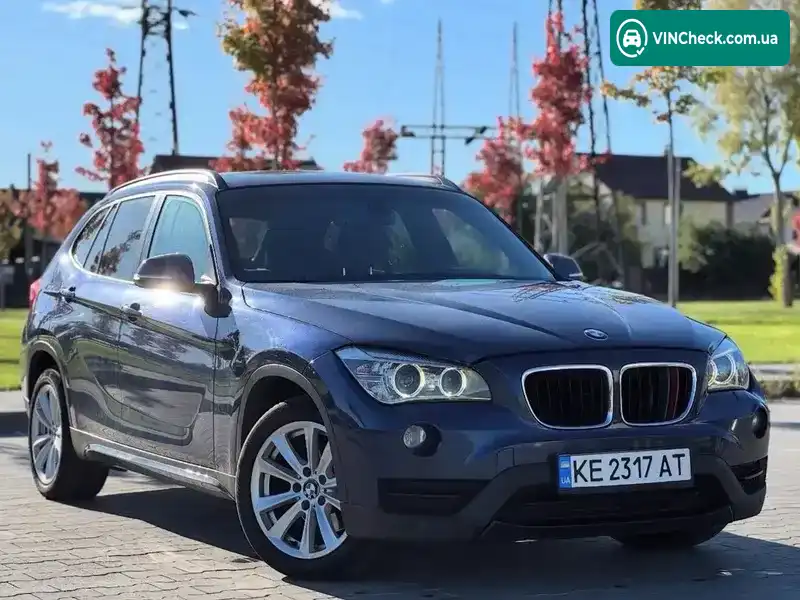 BMW X1 2013, фото з оголошення 1 з 15, VIN WBAVM71090VY61775