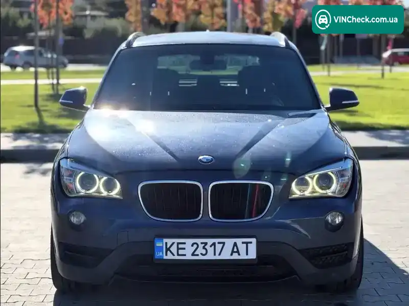 BMW X1 2013, фото з оголошення 2 з 15, VIN WBAVM71090VY61775