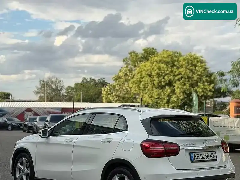 Mercedes-Benz GLA-Class 2018, фото з оголошення 2 з 20, VIN WDC1569431J492905