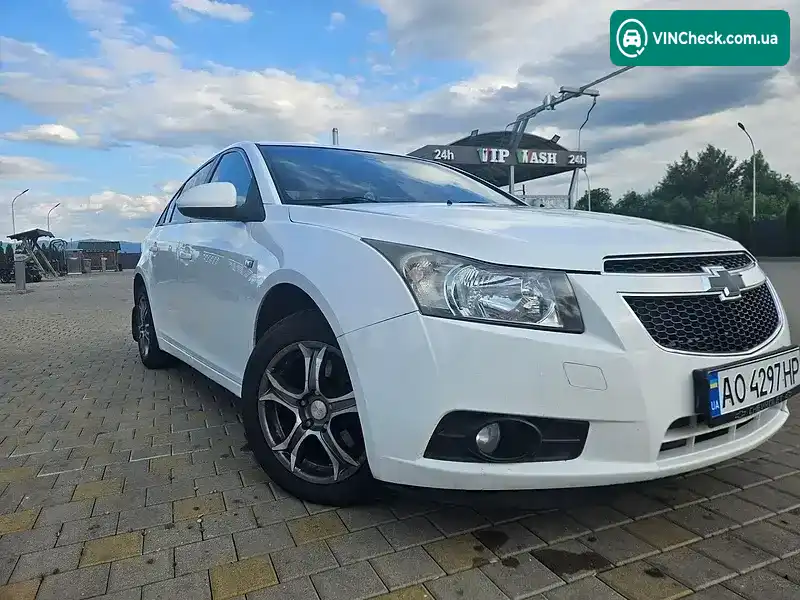 Chevrolet Cruze 2010, фото з оголошення 2 з 20, VIN KL1JF69RJAK622746