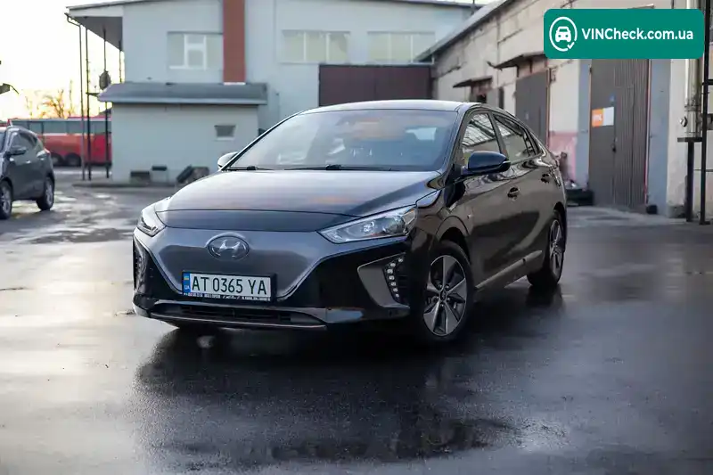 Hyundai Ioniq 2017, фото з оголошення 2 з 19, VIN KMHC751HFHU006804