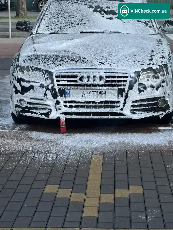 Audi A4 2011, фото з оголошення 2 з 20, VIN WAUFFAFL3CN015046