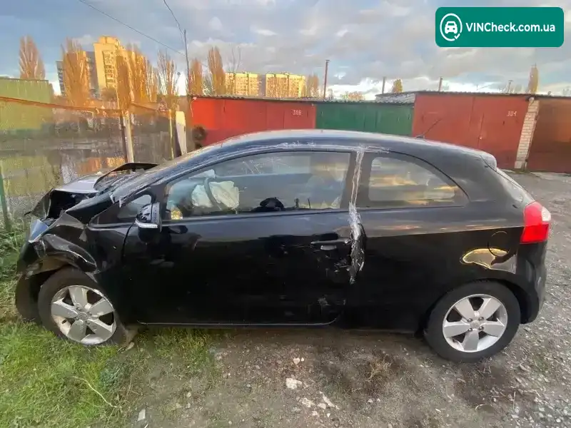 Kia Rio 2012, фото з оголошення 2 з 16, VIN KNADN315AD6164902