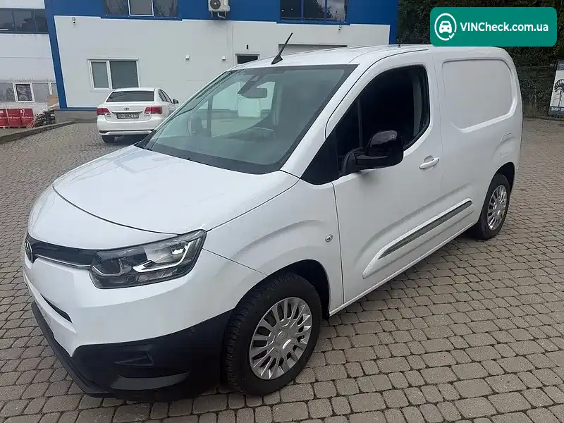 Toyota Proace City 2022, фото з оголошення 2 з 19, VIN YAREFYHT2GJ009279