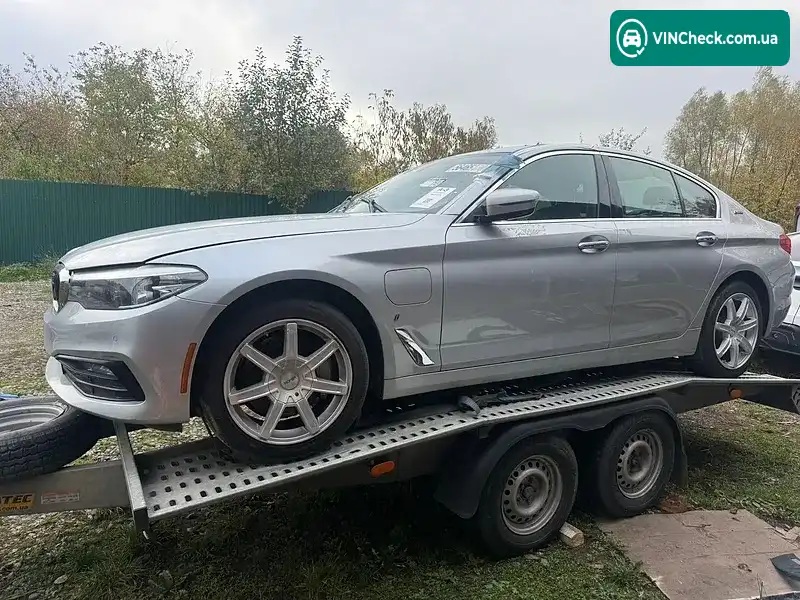 BMW 5 Series 2018, фото з оголошення 1 з 13, VIN WBAJA9C51JB249245