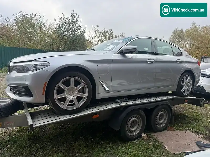 BMW 5 Series 2018, фото з оголошення 2 з 13, VIN WBAJA9C51JB249245