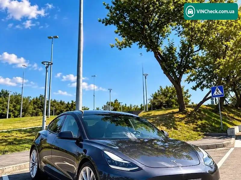 Tesla Model 3 2022, фото з оголошення 2 з 13, VIN 5YJ3E1EB8NF305107