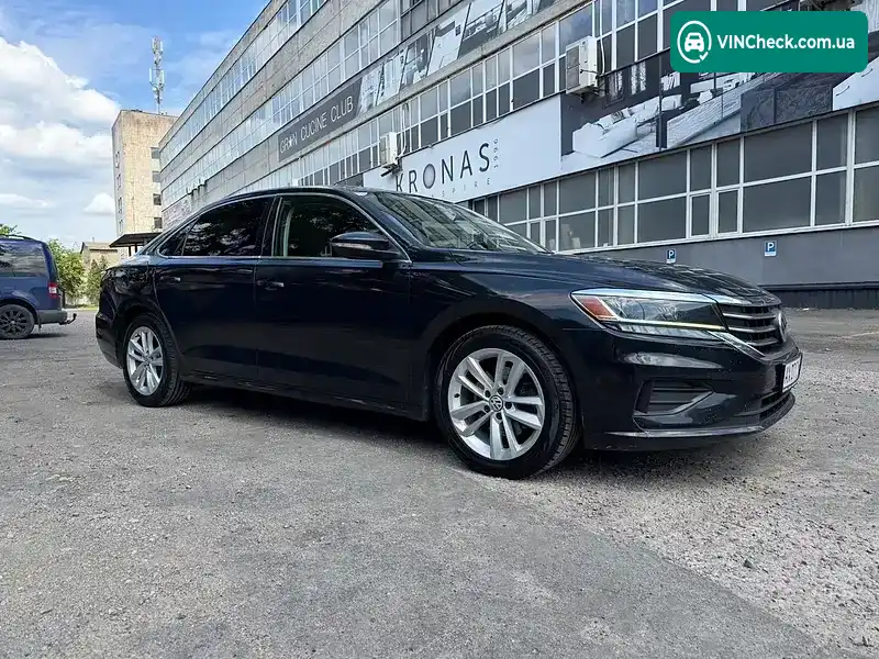 Volkswagen Passat 2020, фото з оголошення 1 з 15, VIN 1VWSA7A36LC016923
