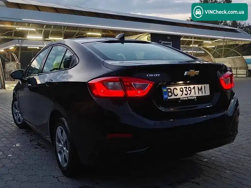 Chevrolet Cruze 2017, фото з оголошення 2 з 14, VIN 1G1BC5SM6J7136163