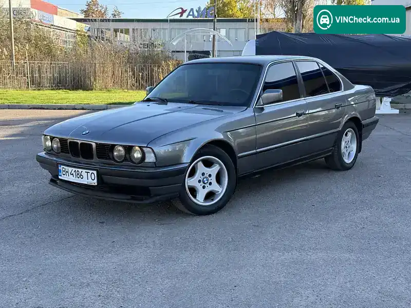 BMW 5 Series 1990, фото з оголошення 1 з 16, VIN WBAHB51090BD38512
