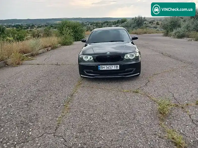 BMW 1 Series 2007, фото з оголошення 2 з 20, VIN WBAUE310X0E074299