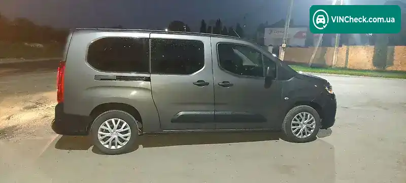 Citroen Berlingo 2021, фото з оголошення 2 з 20, VIN VR7EC9HPAMJ687659