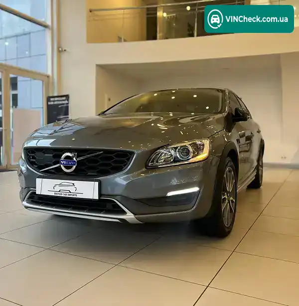 Volvo S60 2015, фото з оголошення 2 з 21, VIN YV4612UM5G2000135