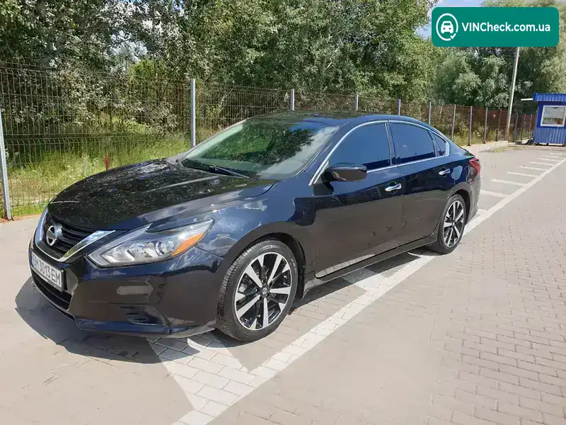 Nissan Altima 2018, фото з оголошення 1 з 15, VIN 1N4AL3AP0JC263572