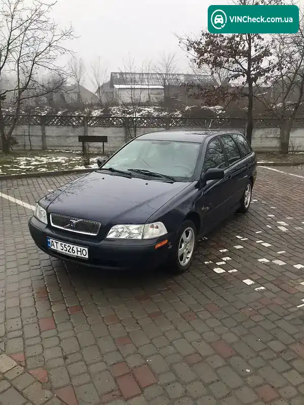 Volvo V40 2001, фото з оголошення 2 з 6, VIN YV1VW10K31F745719