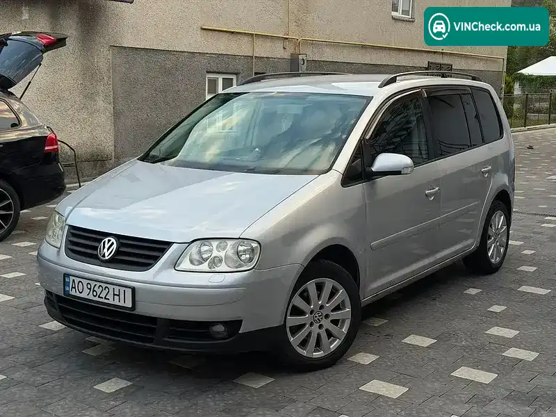 Volkswagen Touran 2004, фото з оголошення 1 з 20, VIN WVGZZZ1TZ5W022214