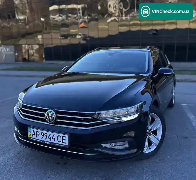 Volkswagen Passat 2019, фото з оголошення 1 з 21, VIN WVWZZZ3CZLE023329