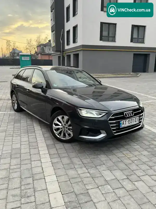 Audi A4 2019, фото з оголошення 1 з 15, VIN WAUZZZF47LA004716