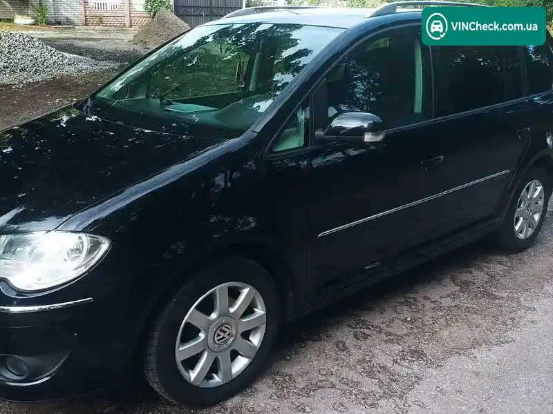 Volkswagen Touran 2008, фото з оголошення 1 з 19, VIN WVGZZZ1TZ8W010308