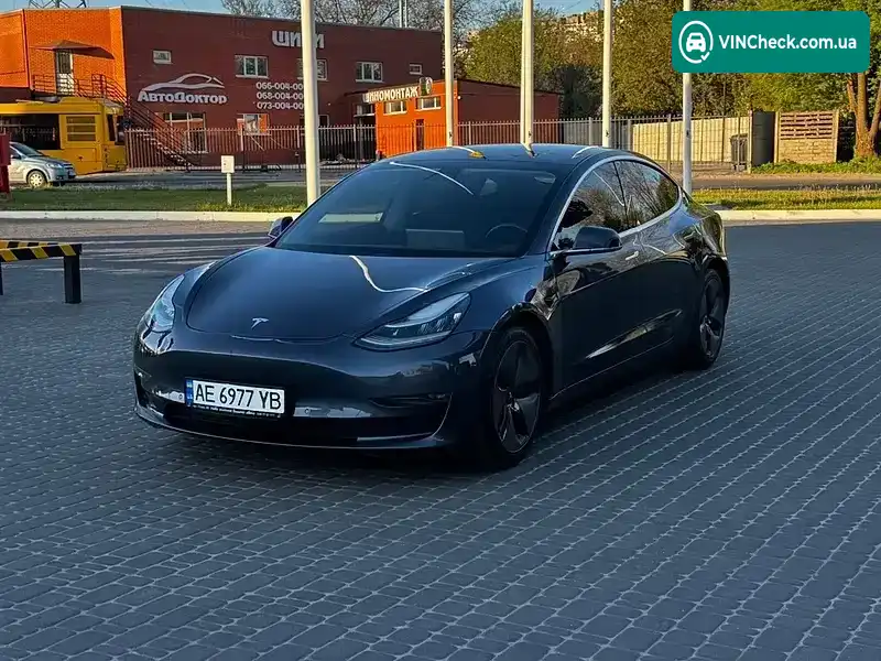 Tesla Model 3 2020, фото з оголошення 1 з 21, VIN 5YJ3E1EB1LF649729