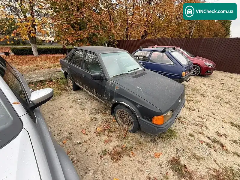 Ford Escort 1988, фото з оголошення 2 з 14, VIN WF0AXXGCAAJB71094