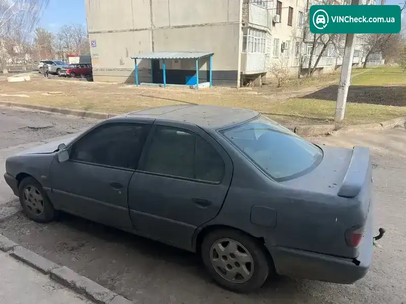 Nissan Primera 1992, фото з оголошення 2 з 6, VIN SJNBAAP10U0239932