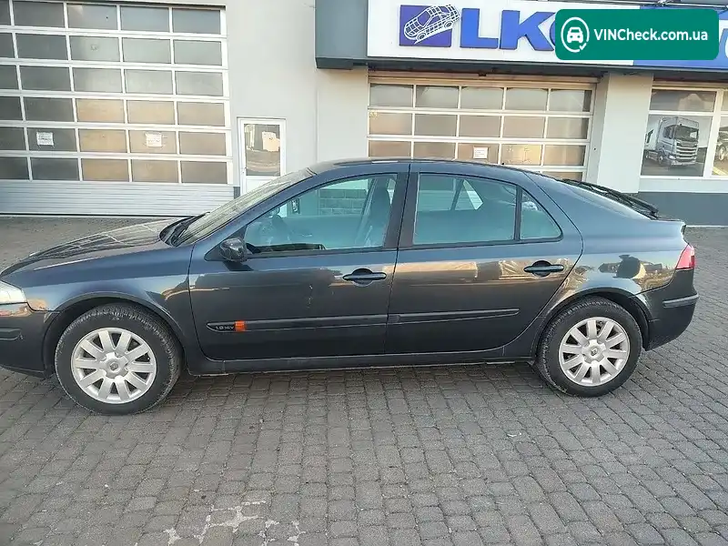 Renault Laguna 2003, фото з оголошення 1 з 10, VIN VF1BG0B0528617478