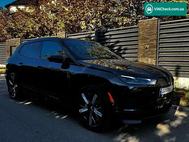 BMW iX 2023, фото з оголошення 2 з 20, VIN WB523CF01RCN99037