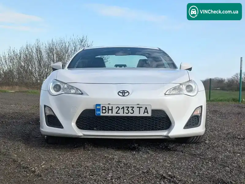 Scion FR-S 2013, фото з оголошення 2 з 21, VIN JF1ZNAA11D1723545