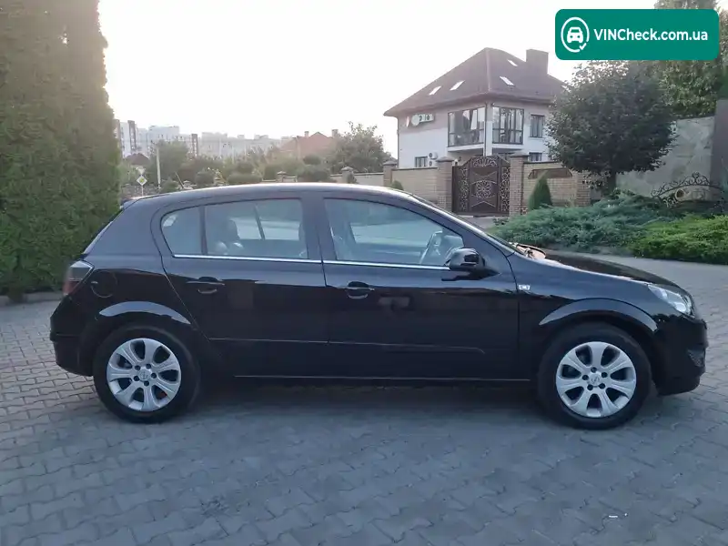 Opel Astra 2008, фото з оголошення 2 з 20, VIN W0L0AHL4882001672