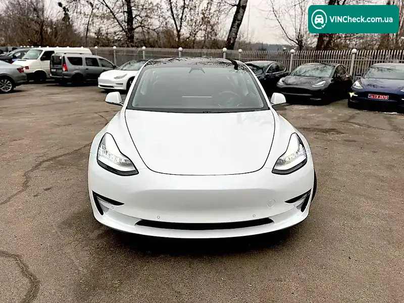 Tesla Model 3 2020, фото з оголошення 2 з 20, VIN 5YJ3E1EA1LF660527