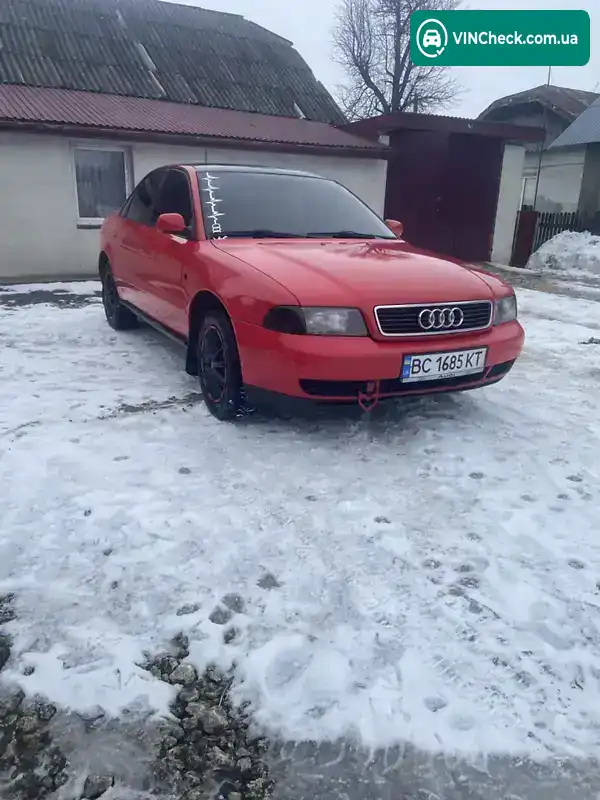 Audi A4 1995, фото з оголошення 2 з 10, VIN WAUZZZ8DZTA071434