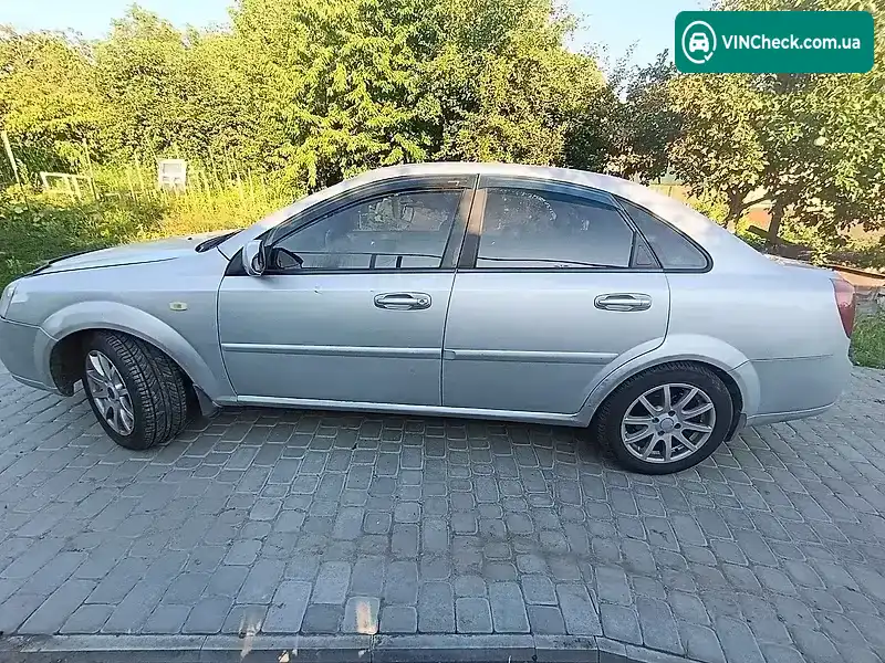Chevrolet Lacetti 2004, фото з оголошення 2 з 16, VIN Y6DNA193E5K114438