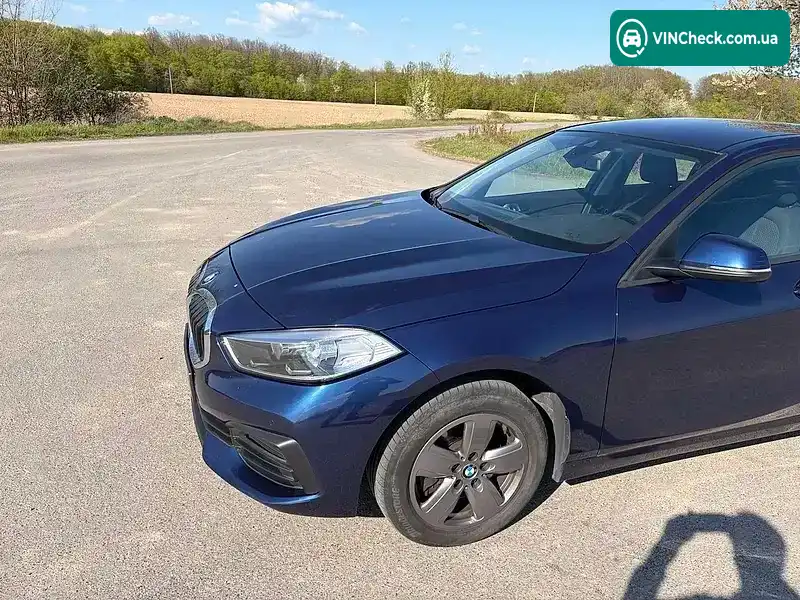 BMW 1 Series 2019, фото з оголошення 1 з 13, VIN WBA7M710607F17370