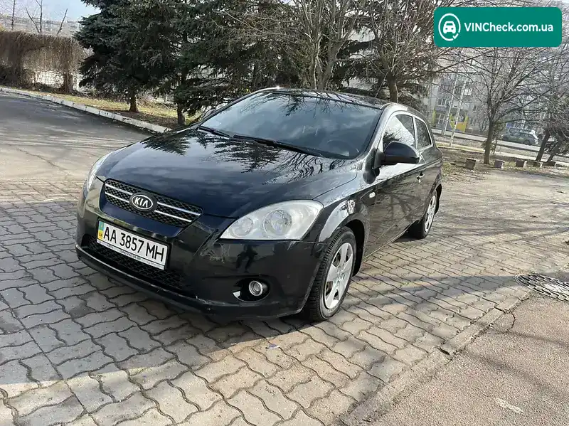 Kia Ceed 2008, фото з оголошення 1 з 20, VIN U5YFF23128L014854
