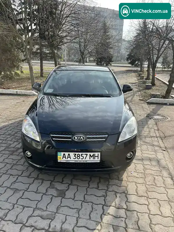Kia Ceed 2008, фото з оголошення 2 з 20, VIN U5YFF23128L014854