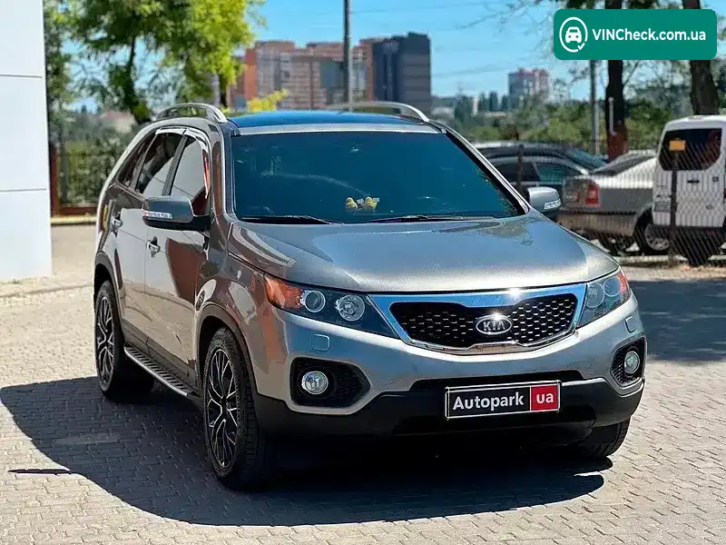 Kia Sorento 2012, фото з оголошення 1 з 20, VIN KNAKW815BCA325436