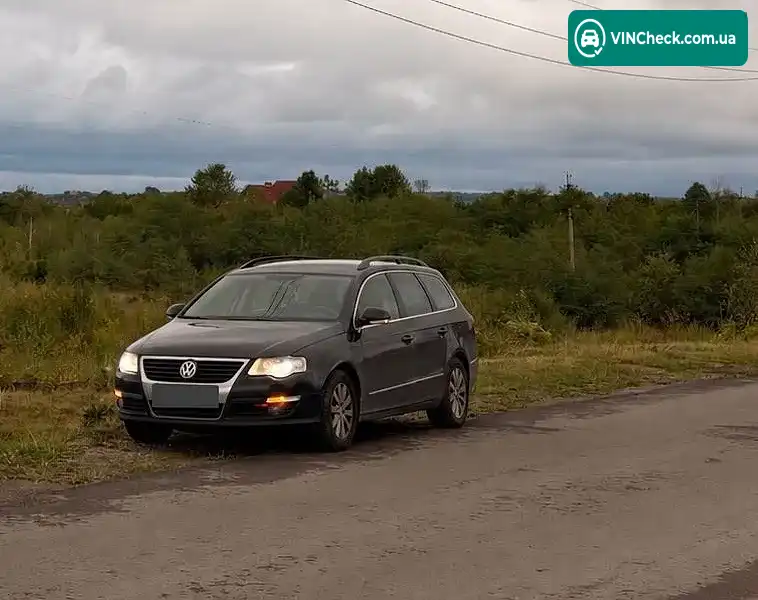 Volkswagen Passat 2010, фото з оголошення 2 з 2, VIN WVWZZZ3CZAE096358