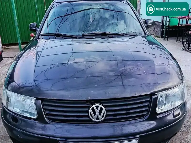 Volkswagen Passat 1999, фото з оголошення 1 з 9, VIN WVWZZZ3BZYE068172