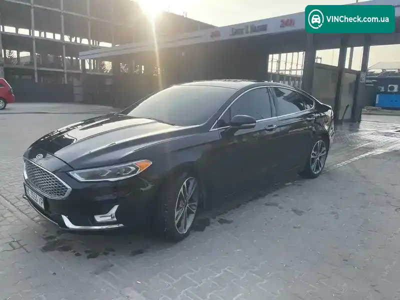 Ford Fusion 2019, фото з оголошення 2 з 21, VIN 3FA6P0K90LR104273