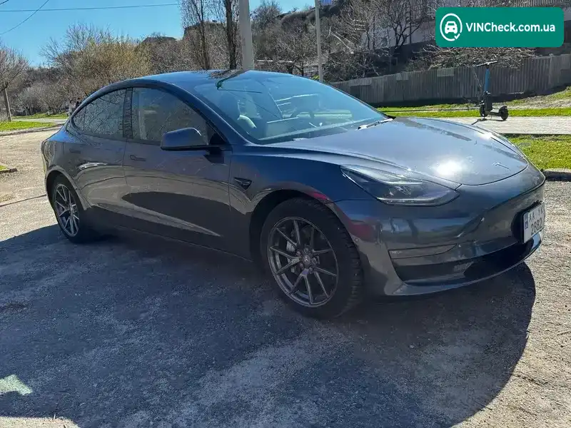 Tesla Model 3 2022, фото з оголошення 1 з 21, VIN 5YJ3E1EB7NF247510