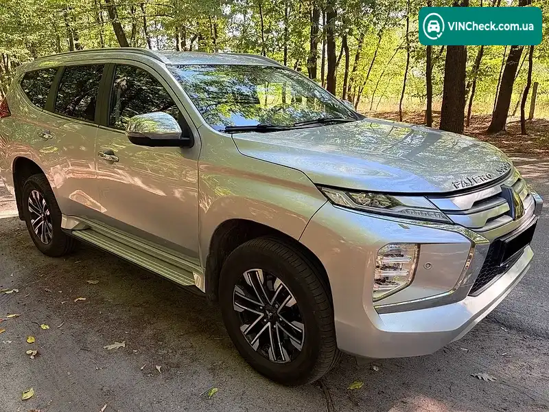 Mitsubishi Pajero Sport 2020, фото з оголошення 1 з 20, VIN MMCGUKS10LHZ00217
