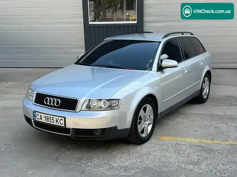 Audi A4 2003, фото з оголошення 1 з 8, VIN WAUZZZ8E83A241799