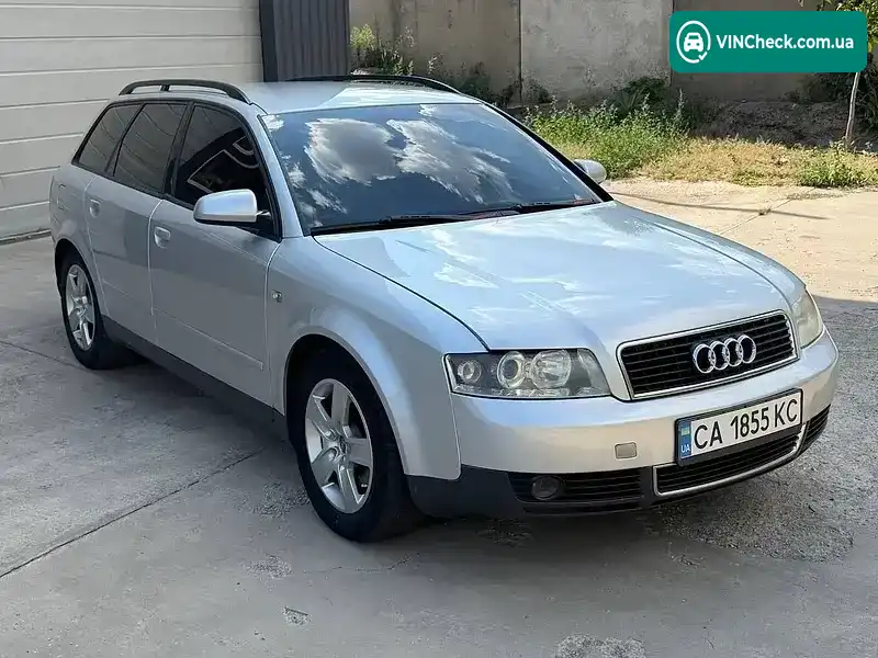 Audi A4 2003, фото з оголошення 2 з 8, VIN WAUZZZ8E83A241799