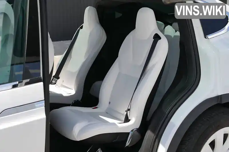 Tesla Model X 2020, фото з оголошення 2 з 21, VIN 5YJXCCE46LF277700
