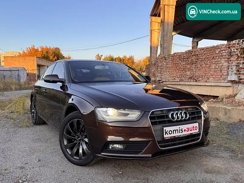 Audi A4 2012, фото з оголошення 1 з 20, VIN WAUZZZ8K4DA077829