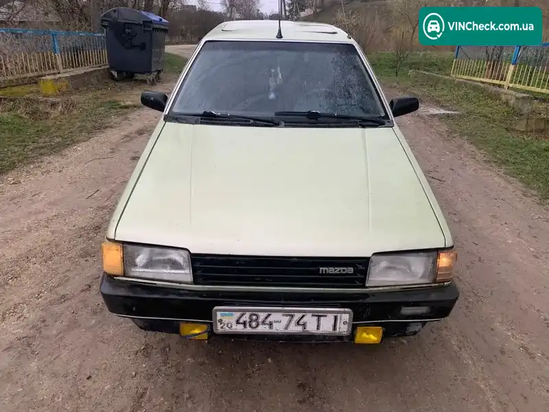 Mazda 323 1986, фото з оголошення 2 з 11, VIN JMZBF126200176541